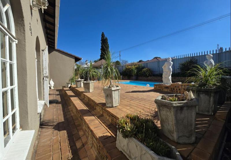 3 Bedroom Property for Sale in Suideroord Gauteng