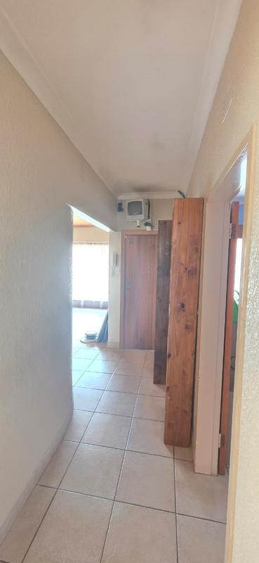5 Bedroom Property for Sale in Arcon Park Gauteng