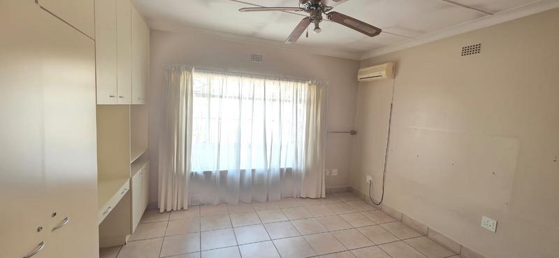 5 Bedroom Property for Sale in Arcon Park Gauteng