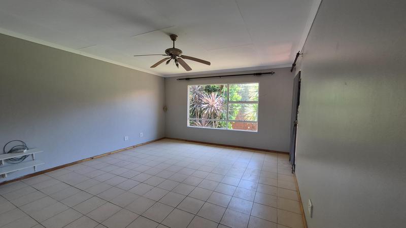 3 Bedroom Property for Sale in Eldoraigne Gauteng