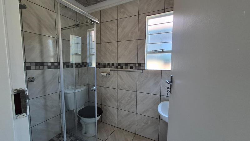 3 Bedroom Property for Sale in Eldoraigne Gauteng