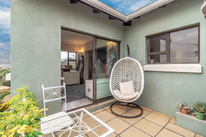 4 Bedroom Property for Sale in Homes Haven Gauteng