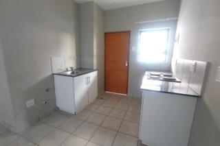 To Let 2 Bedroom Property for Rent in Groblerpark Gauteng