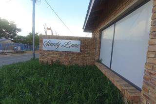 To Let 2 Bedroom Property for Rent in Groblerpark Gauteng