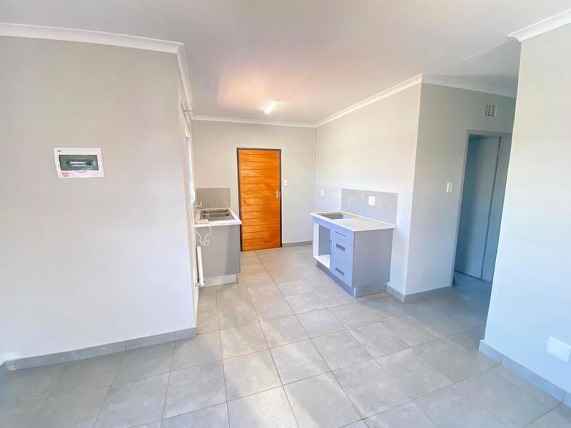 To Let 3 Bedroom Property for Rent in Protea Glen Gauteng