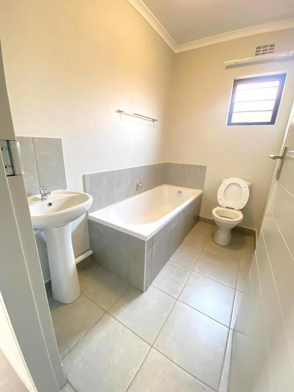 To Let 3 Bedroom Property for Rent in Protea Glen Gauteng
