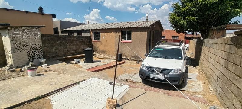 1 Bedroom Property for Sale in Meadowlands Gauteng