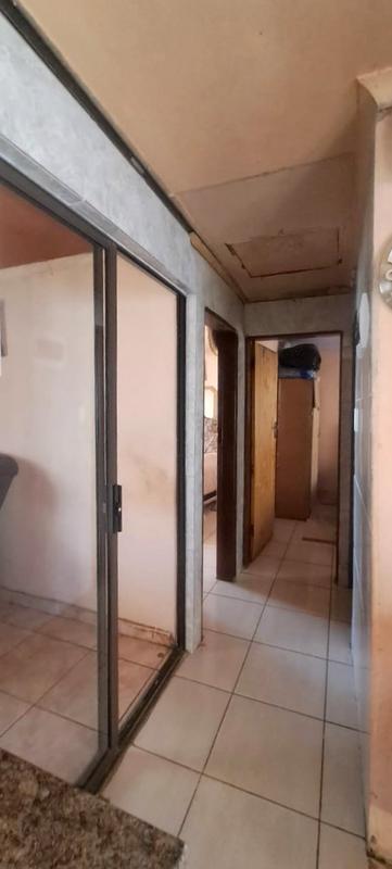 2 Bedroom Property for Sale in Stretford Gauteng