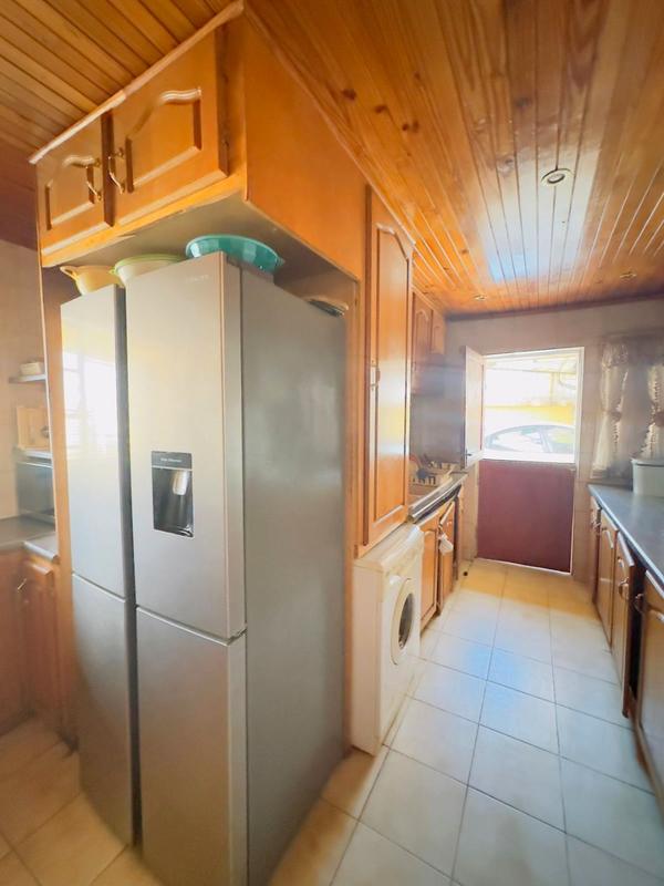 3 Bedroom Property for Sale in Zakariyya Park Gauteng