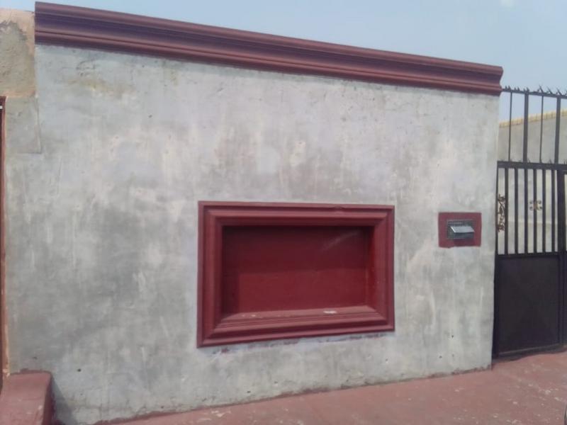2 Bedroom Property for Sale in Meadowlands Gauteng