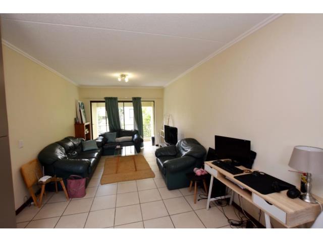 To Let 1 Bedroom Property for Rent in Bryanston Gauteng