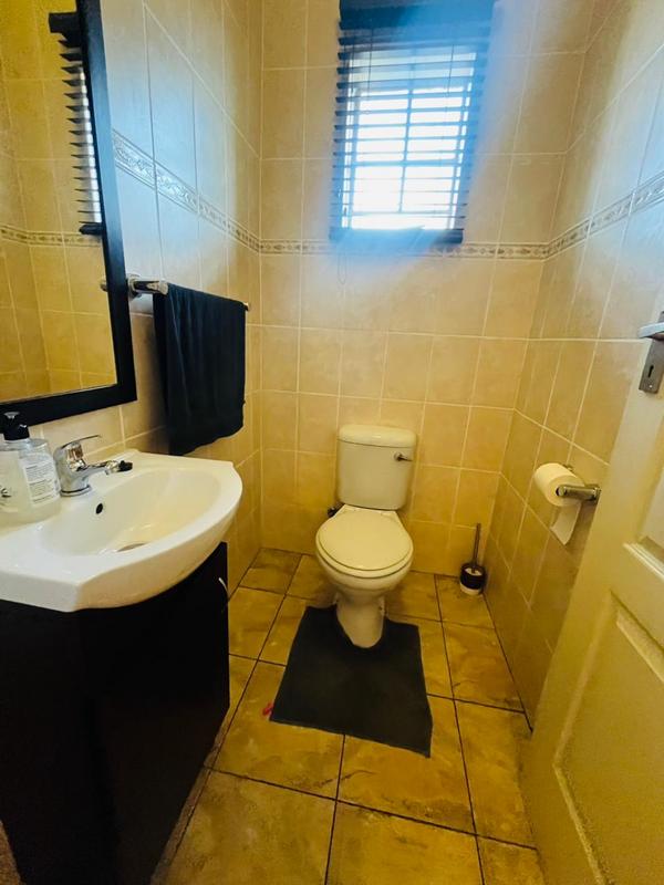 4 Bedroom Property for Sale in Northmead Gauteng