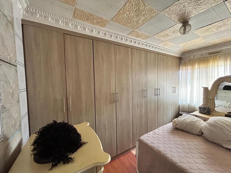 3 Bedroom Property for Sale in Dunnottar Gauteng