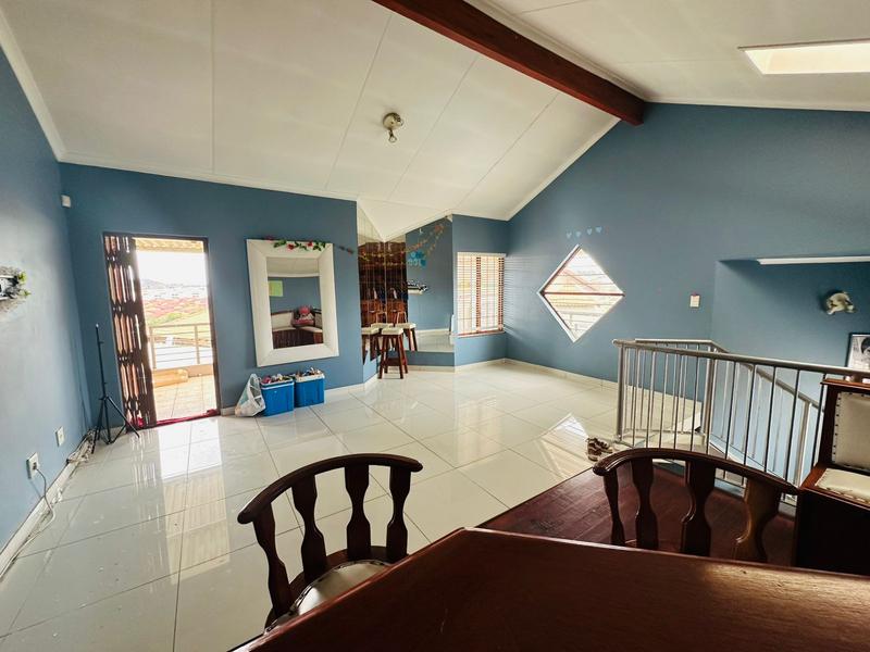 2 Bedroom Property for Sale in Mondeor Gauteng