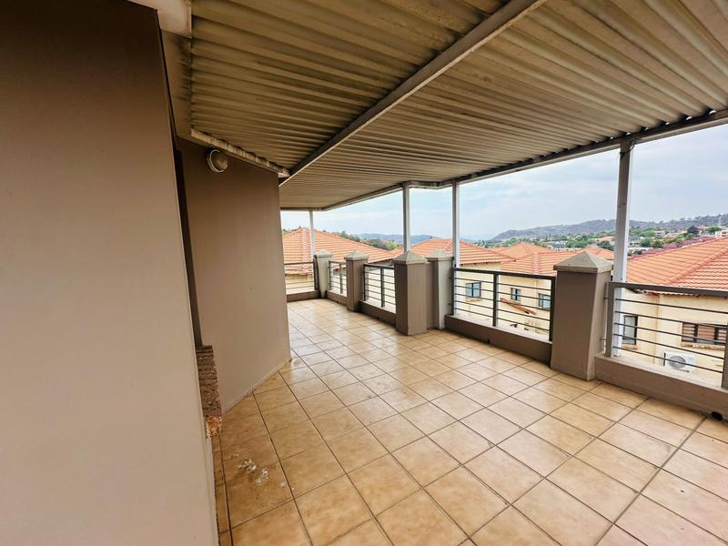 2 Bedroom Property for Sale in Mondeor Gauteng