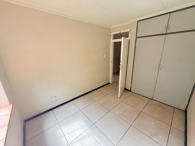 3 Bedroom Property for Sale in Vanderbijlpark CW 4 Gauteng