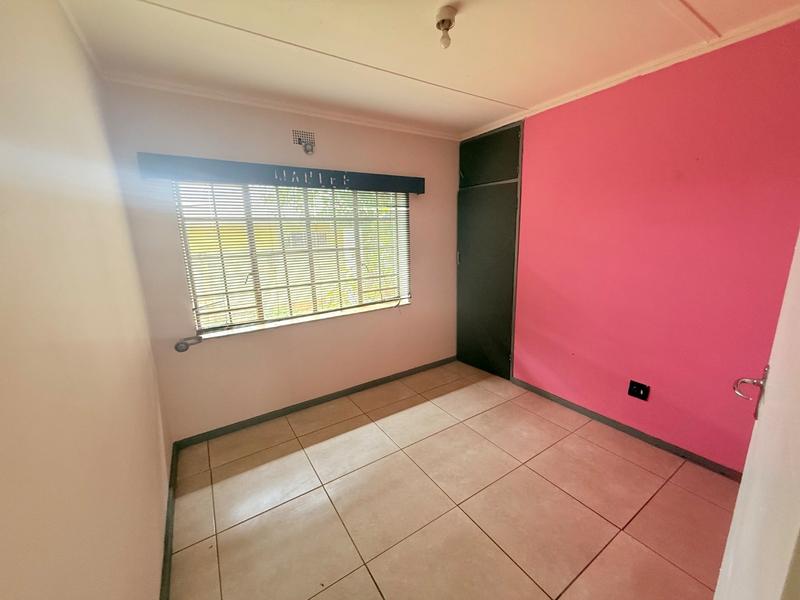 3 Bedroom Property for Sale in Vanderbijlpark CW 4 Gauteng
