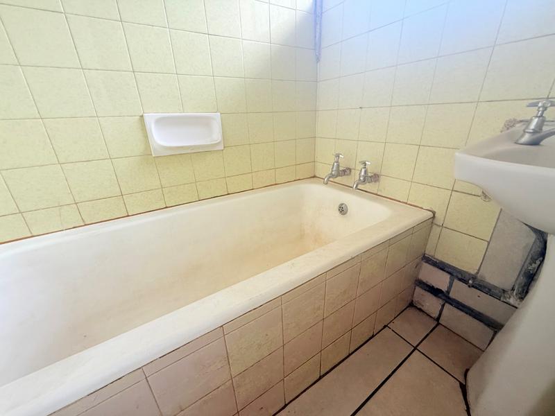 3 Bedroom Property for Sale in Vanderbijlpark CW 4 Gauteng
