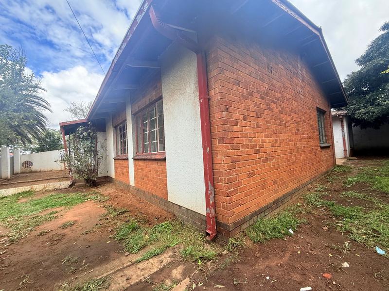 3 Bedroom Property for Sale in Vanderbijlpark CW 4 Gauteng