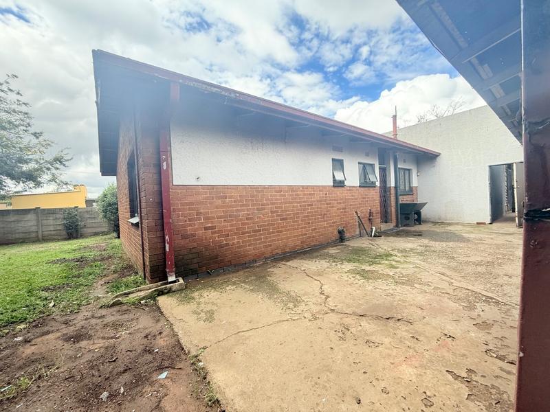 3 Bedroom Property for Sale in Vanderbijlpark CW 4 Gauteng