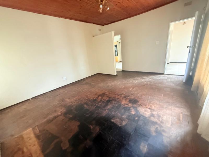 3 Bedroom Property for Sale in Vanderbijlpark CW 4 Gauteng