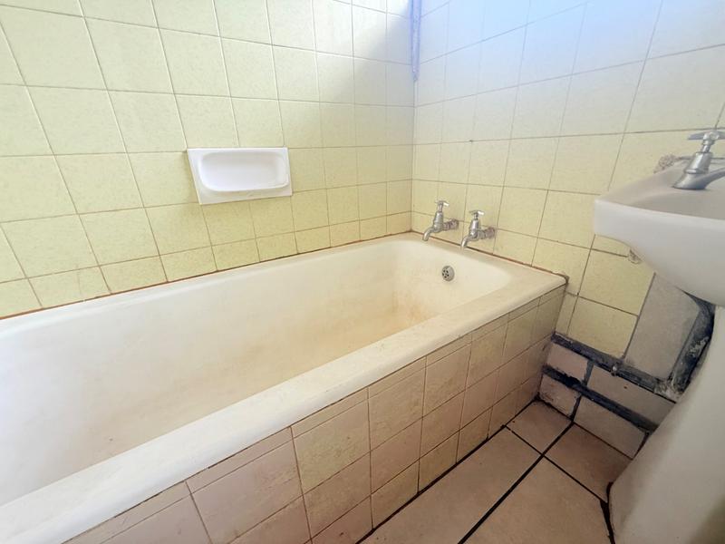3 Bedroom Property for Sale in Vanderbijlpark CW 4 Gauteng
