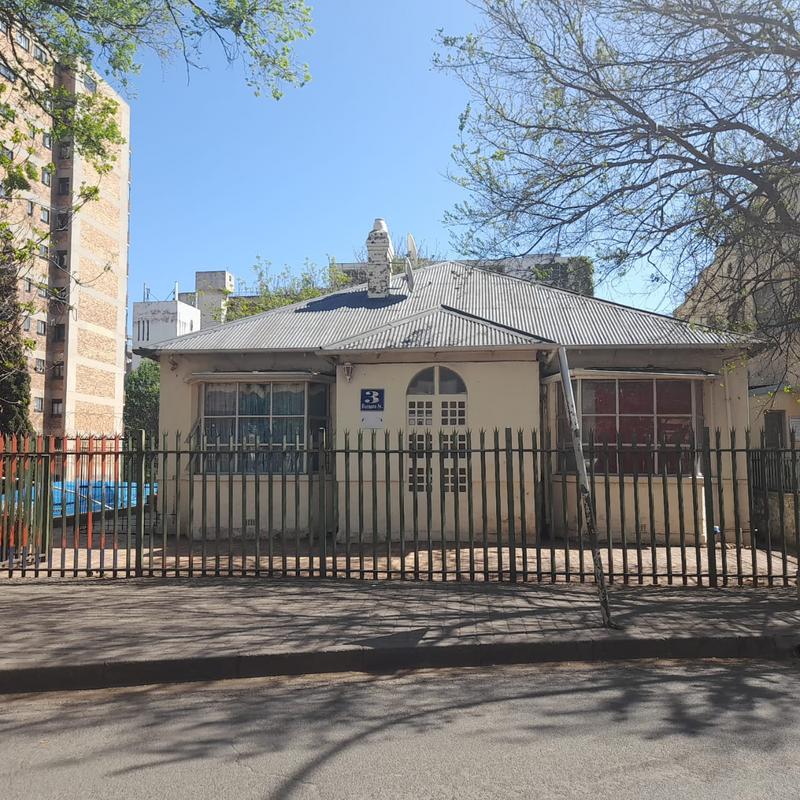 8 Bedroom Property for Sale in Berea Gauteng