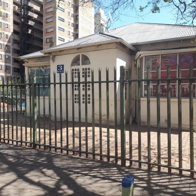 8 Bedroom Property for Sale in Berea Gauteng
