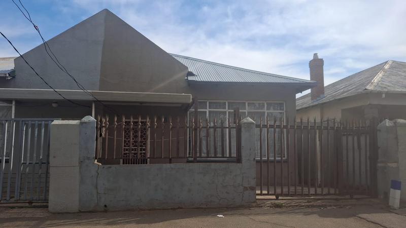 4 Bedroom Property for Sale in Kenilworth Gauteng