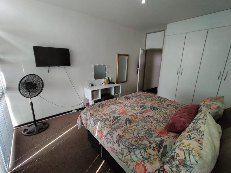 To Let 2 Bedroom Property for Rent in Elma Park Gauteng