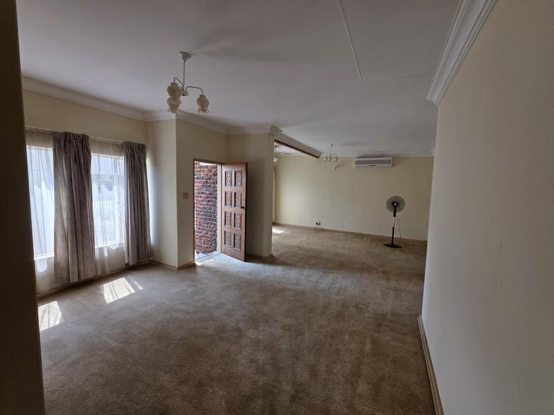 3 Bedroom Property for Sale in Sinoville Gauteng