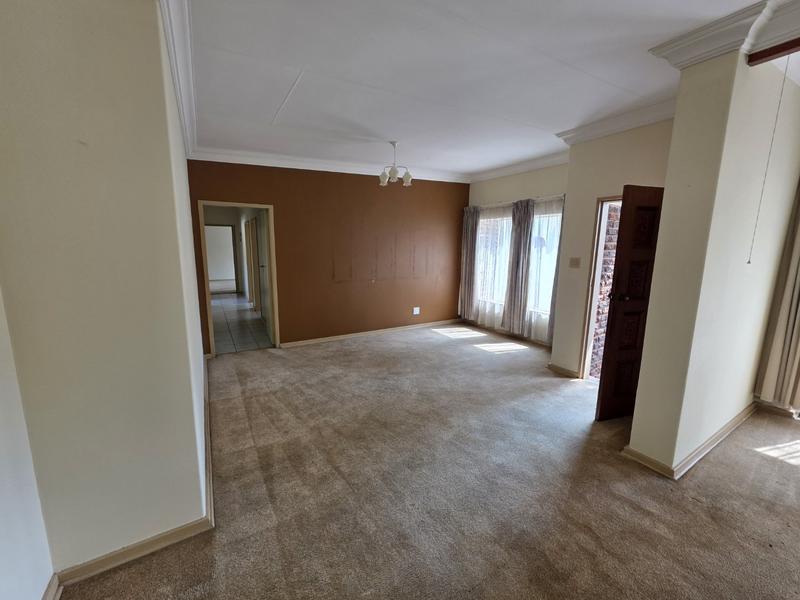 3 Bedroom Property for Sale in Sinoville Gauteng
