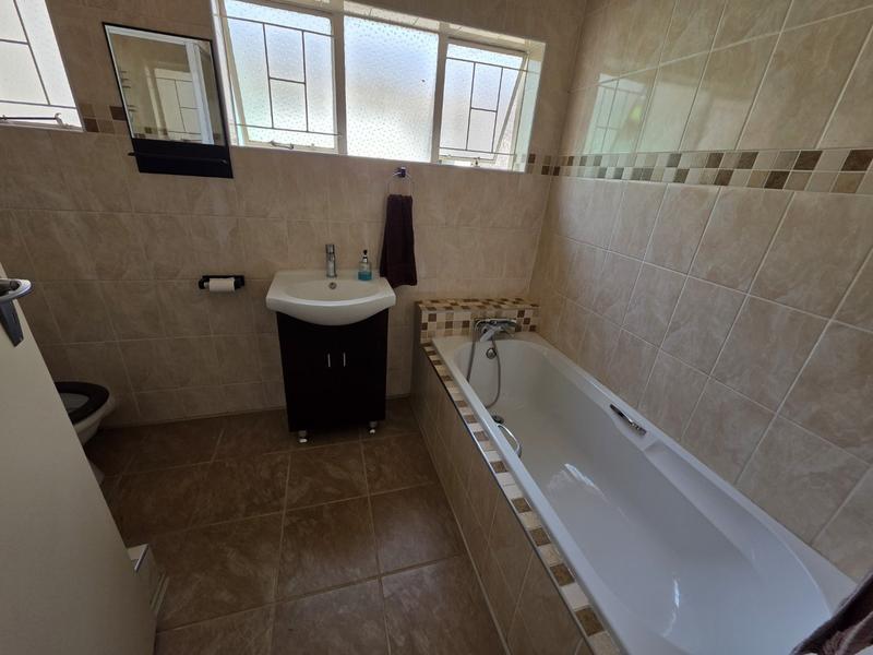 3 Bedroom Property for Sale in Sinoville Gauteng