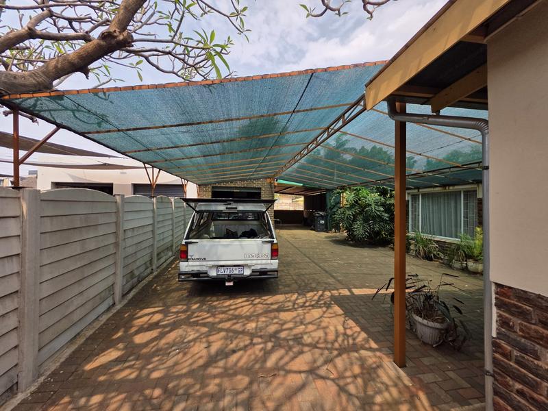 3 Bedroom Property for Sale in Sinoville Gauteng