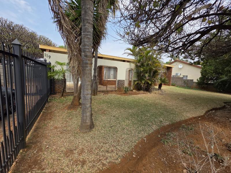 3 Bedroom Property for Sale in Sinoville Gauteng