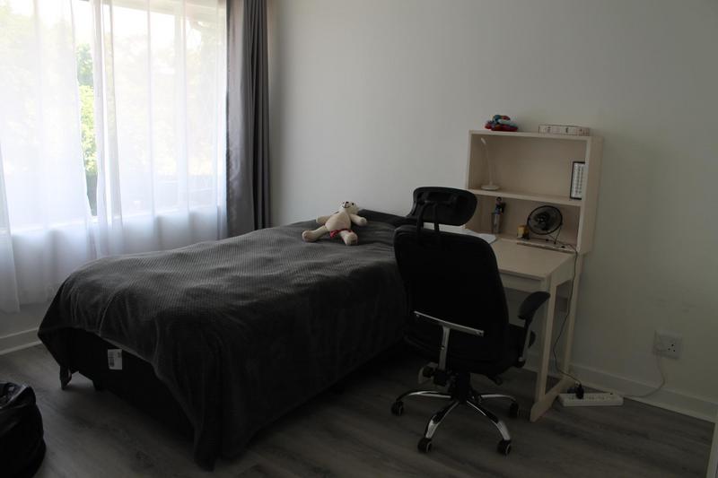 6 Bedroom Property for Sale in Dowerglen Gauteng