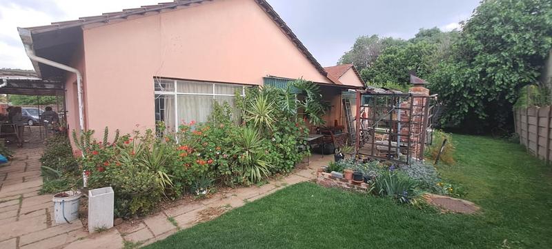 7 Bedroom Property for Sale in Elspark Gauteng