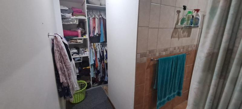 7 Bedroom Property for Sale in Elspark Gauteng