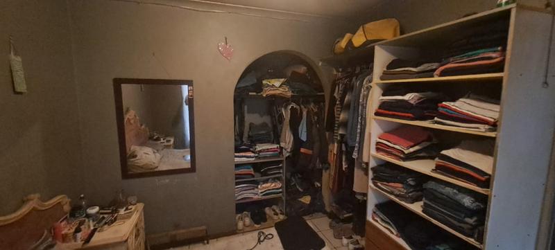 7 Bedroom Property for Sale in Elspark Gauteng