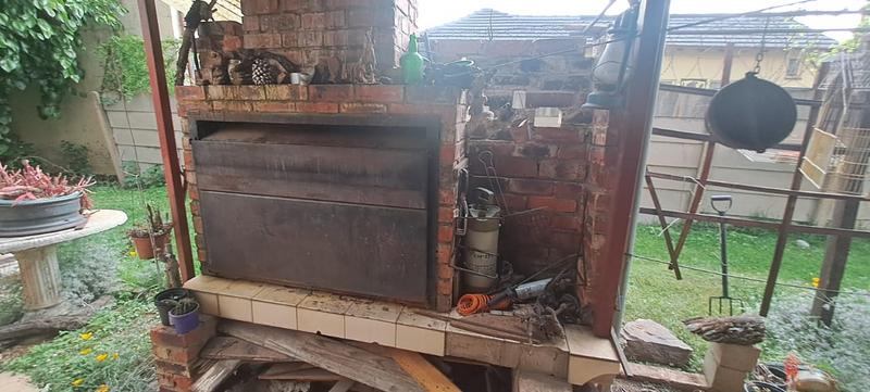 7 Bedroom Property for Sale in Elspark Gauteng