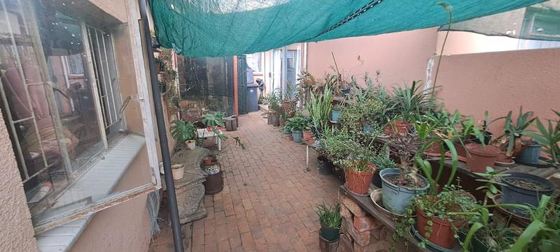 7 Bedroom Property for Sale in Elspark Gauteng