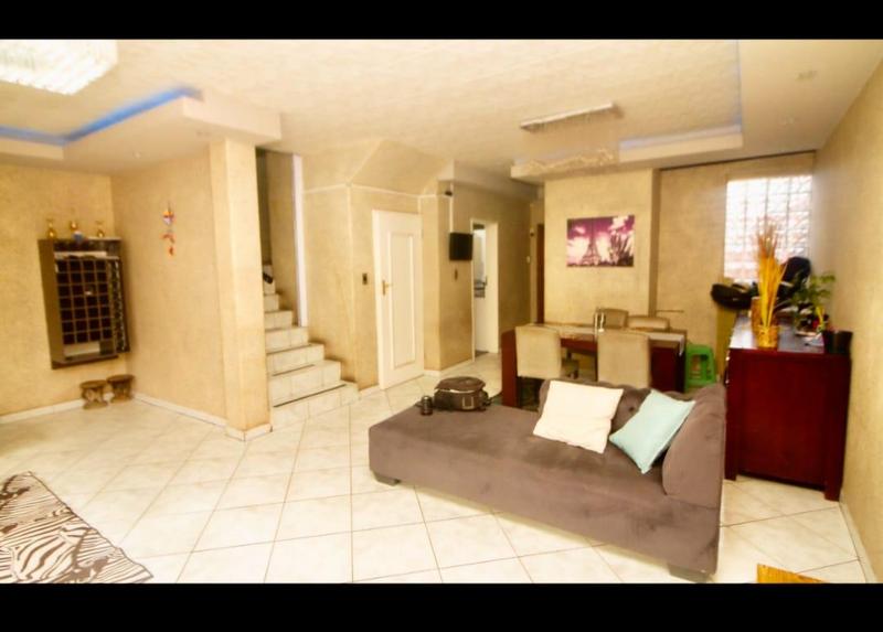 To Let 3 Bedroom Property for Rent in Meadowbrook Gauteng