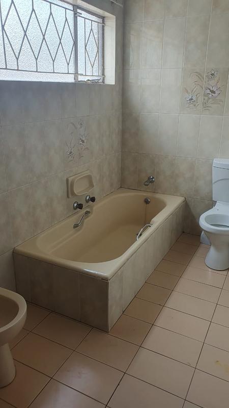 To Let 3 Bedroom Property for Rent in Kensington Gauteng