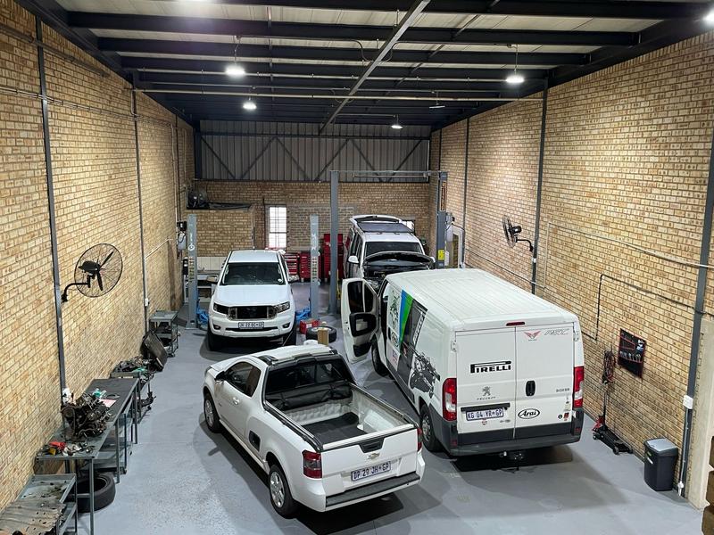 To Let commercial Property for Rent in Hennops Park Industrial Gauteng