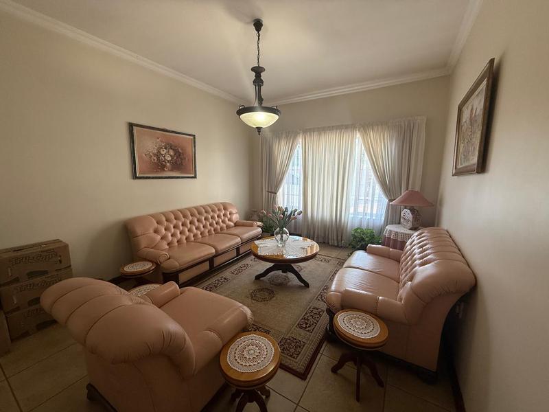 4 Bedroom Property for Sale in Midfield Estate Gauteng