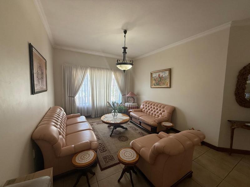 4 Bedroom Property for Sale in Midfield Estate Gauteng