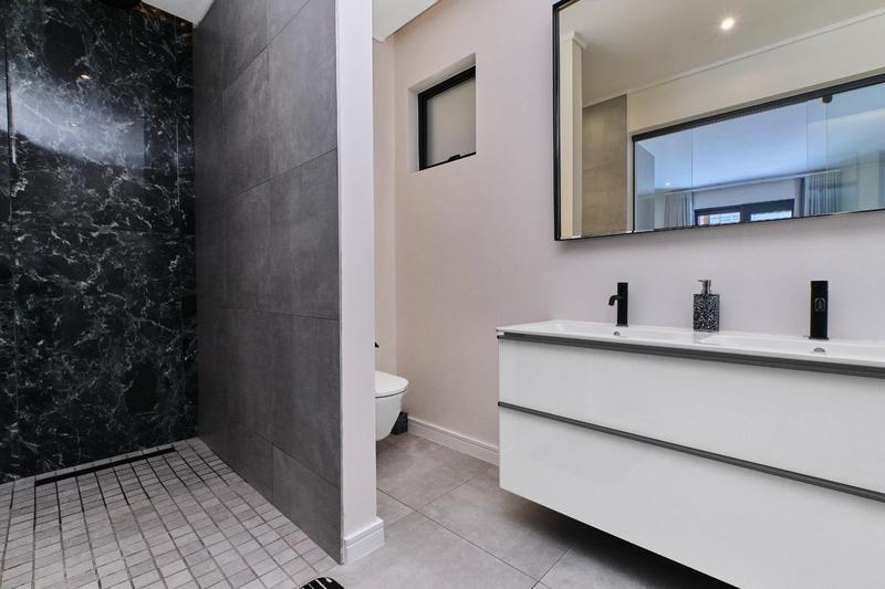 2 Bedroom Property for Sale in Hyde Park Gauteng