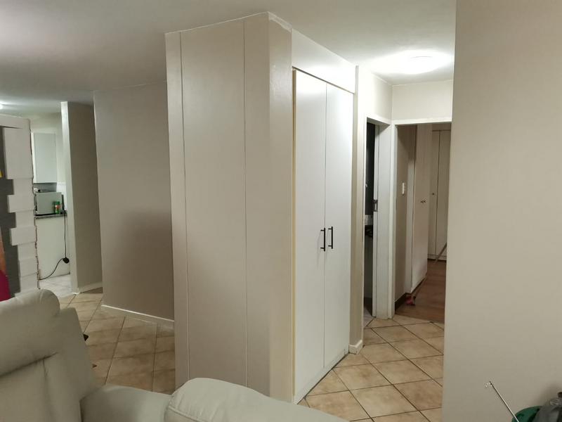 3 Bedroom Property for Sale in Die Hoewes Gauteng