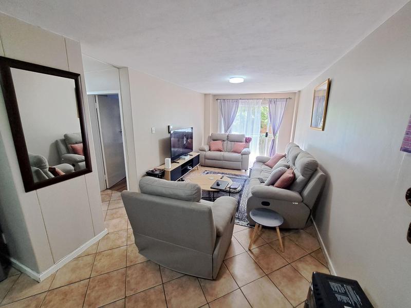 3 Bedroom Property for Sale in Die Hoewes Gauteng