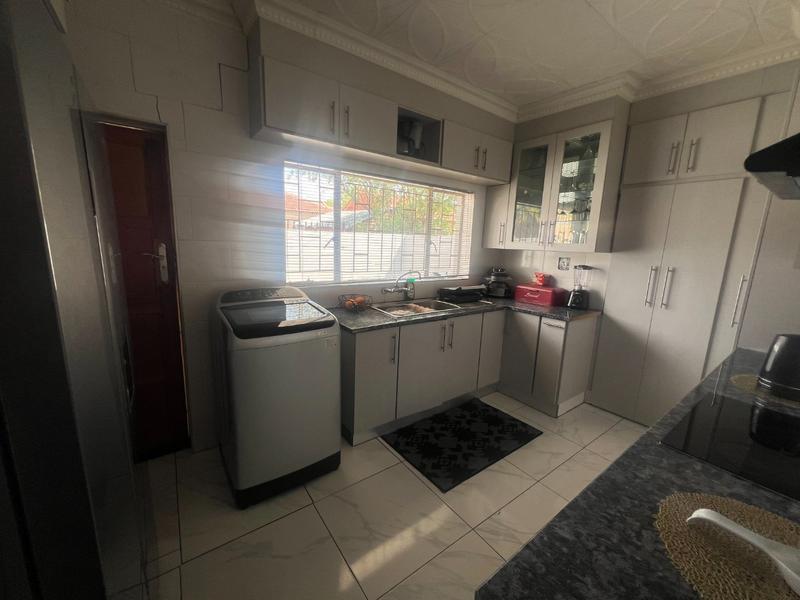 3 Bedroom Property for Sale in Theresa Park Gauteng